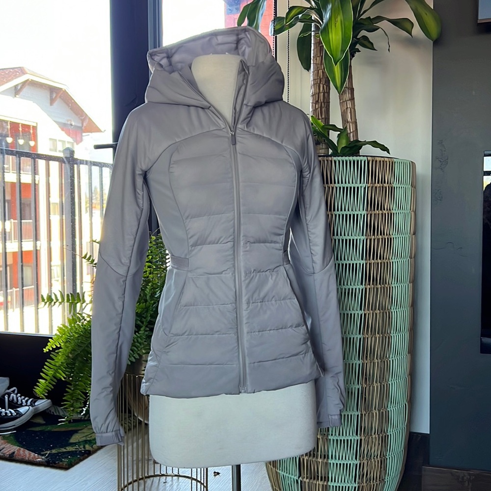 Lululemon Down For It All jacket, Sz 4, Dark Chrome color